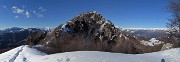 48 Di fronte alla vetta del Castel Regina (1424 m) 